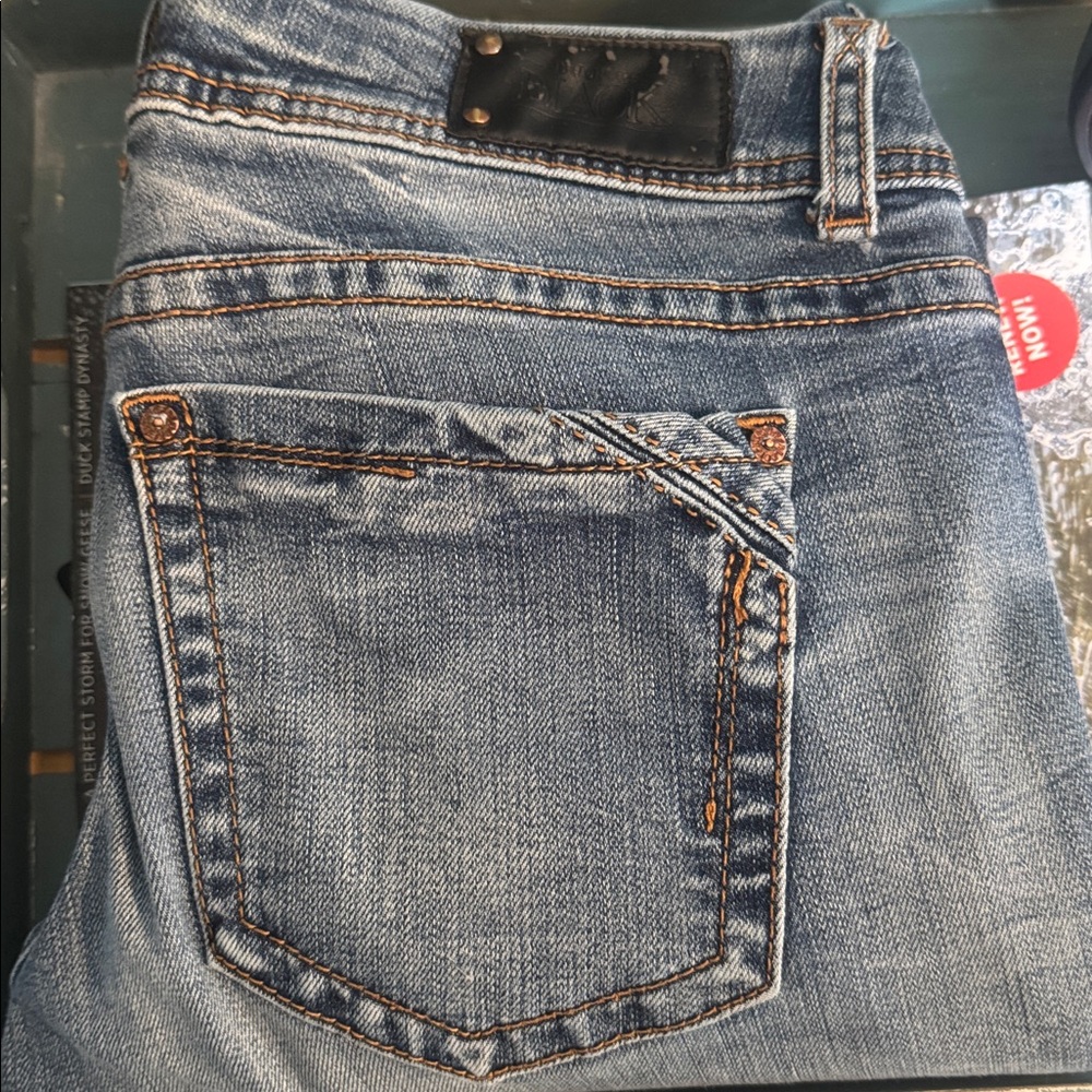 Buckle Women's Straight Leg Blue Jeans